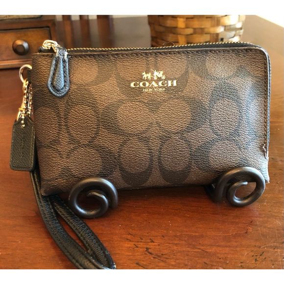 COACH - Signature Corner/Double Zip Wristlet Brown/Black Covered Canvas. PERFECT - Picture 12 of 16